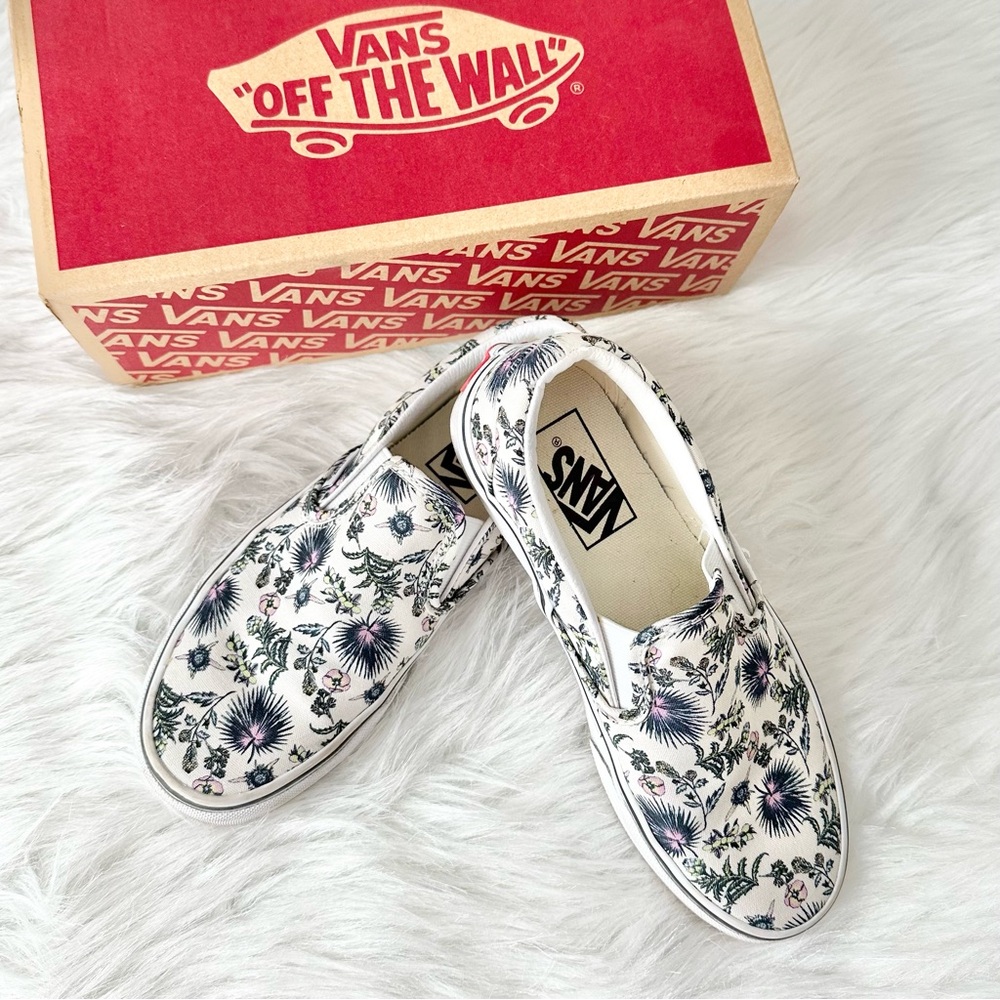 Vans Paradise Floral Slip On Sneakers - Picture 1 of 5